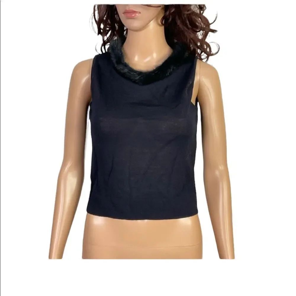 Gianfranco Ferre Studio Black Wool Blend Fur Collar Tank Top 40 Small